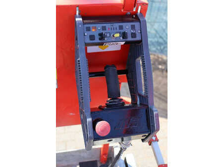 Scherenarbeitsbühne 2014  JLG 2646ES (18)