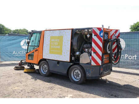 Zamiatarka 2011  Aebi AEBI MFH2500 (3)