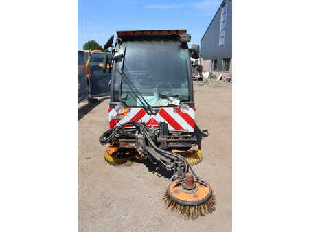 Zamiatarka 2011  Aebi AEBI MFH2500 (7)