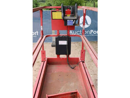 Scherenarbeitsbühne 2004  Genie GS2632 (14)