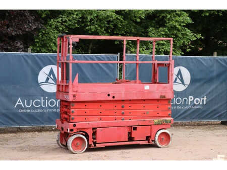 Scherenarbeitsbühne 2004  Genie GS2632 (9)