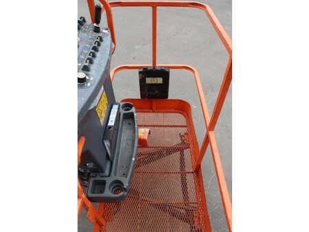 Piattaforme aeree articolate 2012  JLG 340AJ (11)