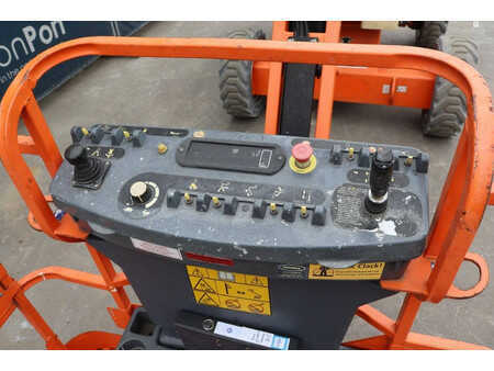 Piattaforme aeree articolate 2012  JLG 340AJ (12)