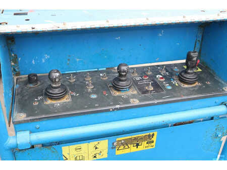 Articulating boom 2010  Genie Z-45/25 (13)