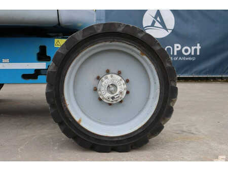 Articulating boom 2010  Genie Z-45/25 (15)
