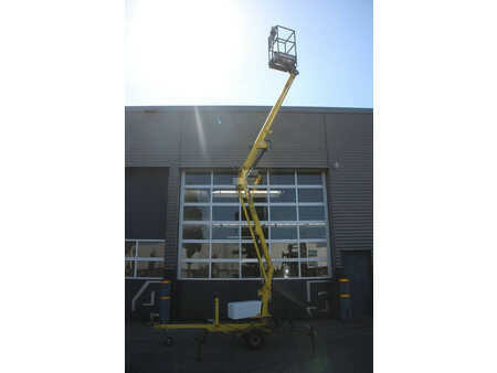 Piattaforme aeree trainabili 2008  Niftylift 90 MAC (20)