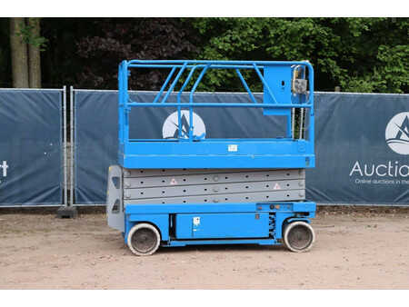 Scherenarbeitsbühne - Genie GS2632 (1)