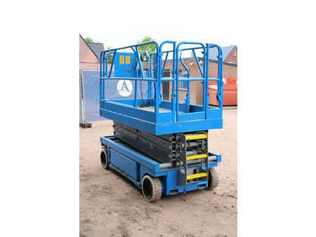 Scherenarbeitsbühne - Genie GS2632 (7)