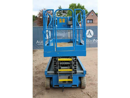 Scherenarbeitsbühne - Genie GS2632 (8)