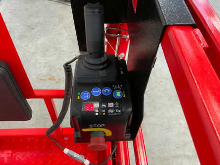 Piattaforme aeree a pantografo 2023  Mantall XE80W (4)