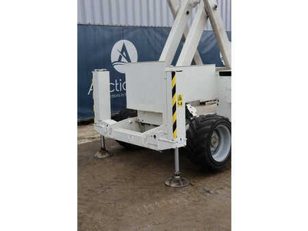 Piattaforme aeree a pantografo 2013  Genie GS-2669 (19)