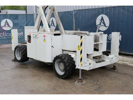 Piattaforme aeree a pantografo 2013  Genie GS-2669 (20)