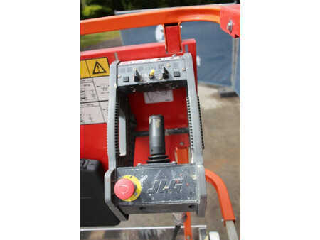 Scissor lift 2009  JLG 3246ES (17)