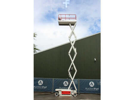 Scissor lift 2009  JLG 3246ES (24)