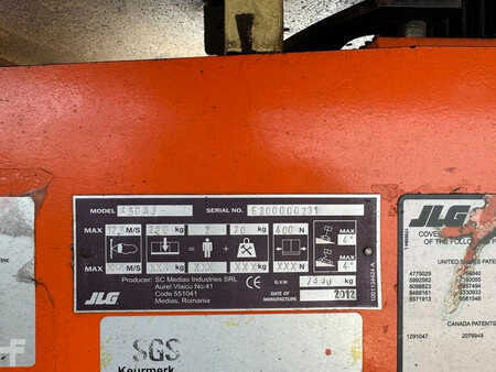 Plataforma Articulada 2012  JLG 450AJ (16)