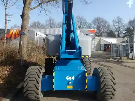 Teleskopická plošina 2012  Genie S-85 (10)