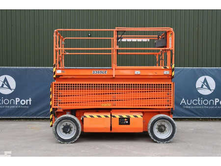 Scissor lift 2015  JLG 3369LE (2)