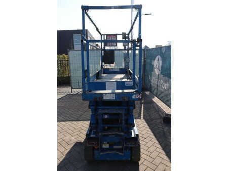 Scissor lift 2015  Skyjack SJIII 3226 (4)
