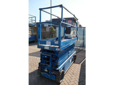 Scissor lift 2015  Skyjack SJIII 3226 (5)