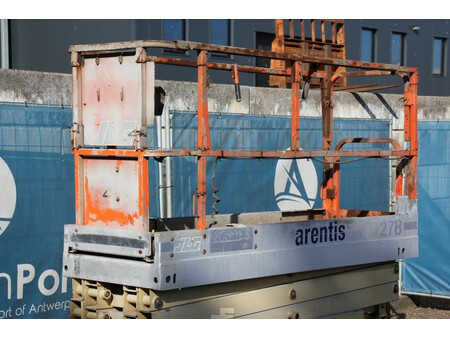 Scherenarbeitsbühne 2011  JLG 2030 ES (10)
