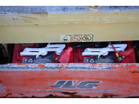 Scherenarbeitsbühne 2011  JLG 2030 ES (21)