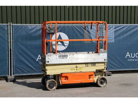 Scissor lift 2014  JLG 1930ES (1)