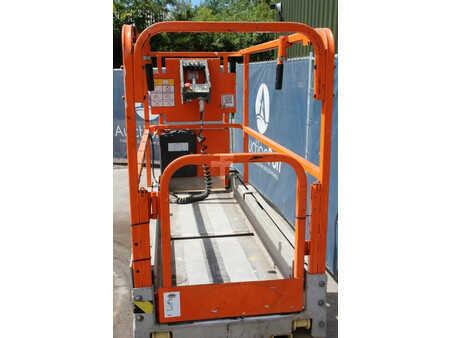 Scissor lift 2014  JLG 1930ES (15)