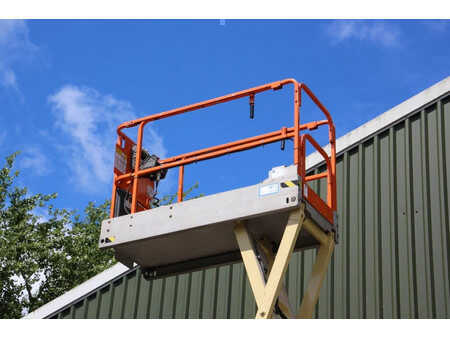 Scissor lift 2014  JLG 1930ES (25)