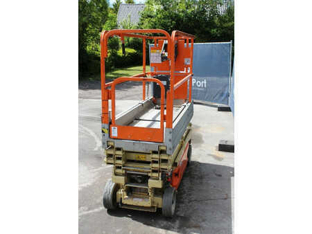 Scissor lift 2014  JLG 1930ES (5)