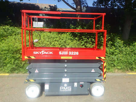 Scherenarbeitsbühne 2019  Skyjack SJ3226 (1)