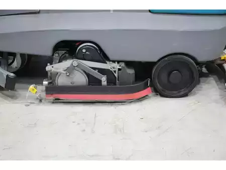 Automat na mokré drhnutí 2019  TENNANT T7+ (7)