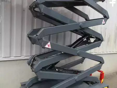 Levantamento tesoura 2018  Skyjack SJ3219 (8)