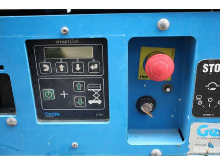 Scissors Lifts 2015  Genie GS-4047 (19)