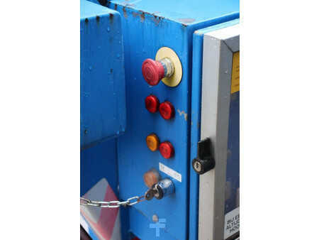 Aanhangerhoogwerker 2012  Teupen gepard 25t (21)