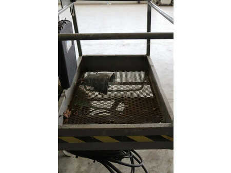 Articulating boom 2010  Niftylift HR12 NE (14)