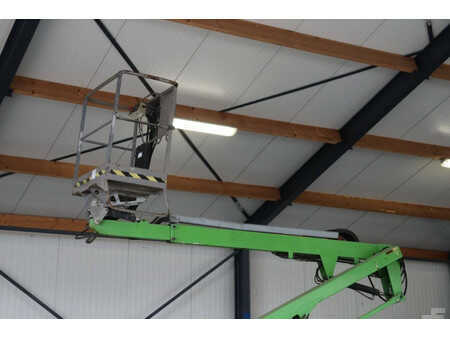 Articulating boom 2010  Niftylift HR12 NE (33)