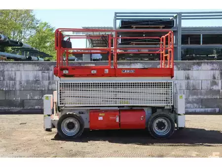 Pracovní plošina s nůžkovým zdvihem 2014  JLG M3369 (2)