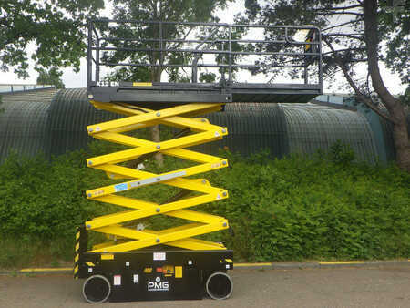 Scissor lift 2015  AIRO X12EN (10)
