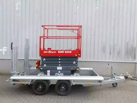 Saksinostimet 2017  Skyjack SJ3219 (1)