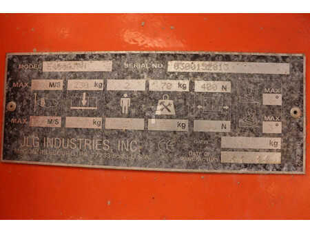 Piattaforme aeree articolate 2011  JLG E400AJPN (21)