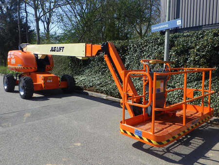 Telescopic boom 2012  JLG 660SJ (2)