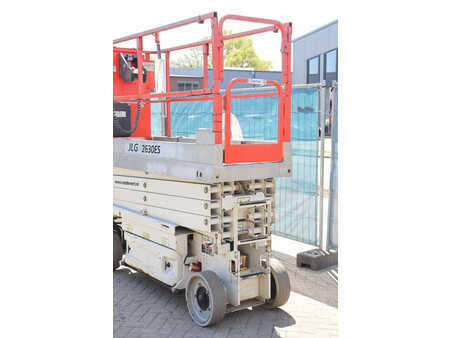 Scherenarbeitsbühne 2014  JLG 2630ES (11)