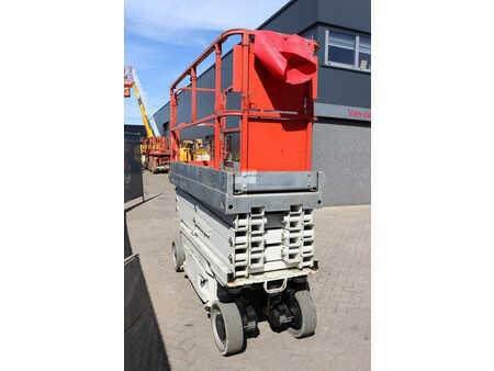 Scherenarbeitsbühne 2014  JLG 2630ES (6)
