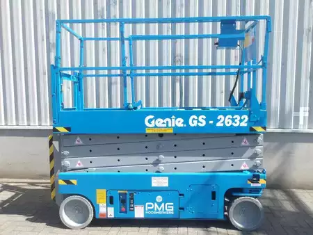 Ollós munka emelvény 2006  Genie GS-2632 (1)