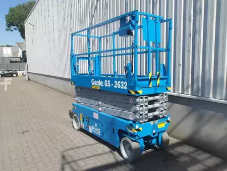 Ollós munka emelvény 2006  Genie GS-2632 (3)