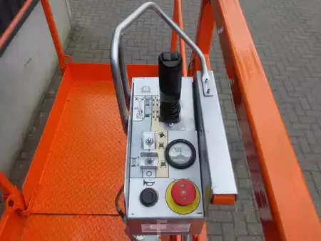 Levantamento tesoura 2015  Skyjack SJ3220 (4)