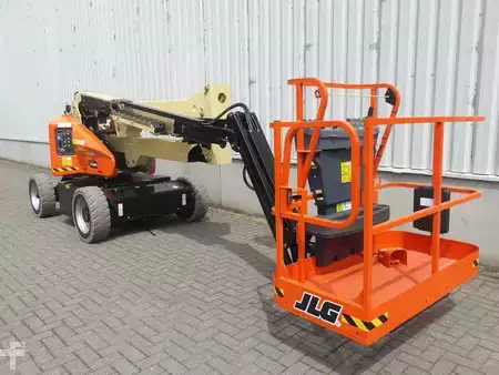 Plataformas articuladas 2026  JLG E450AJ (3)