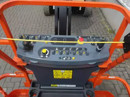 Plataformas articuladas 2026  JLG E450AJ (5)