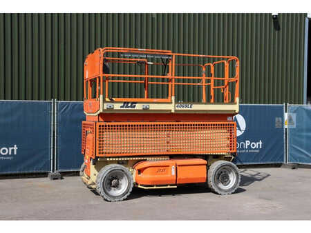 Scissor lift - JLG 4069LE (1)