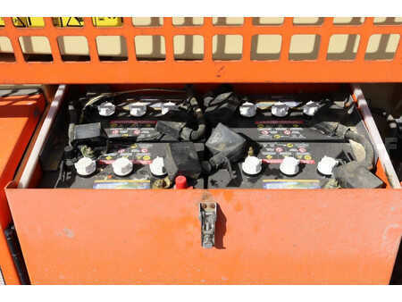Scissor lift - JLG 4069LE (11)